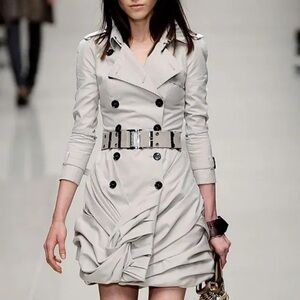 Burberry Prorsum Spring 2010 runway trench coat
